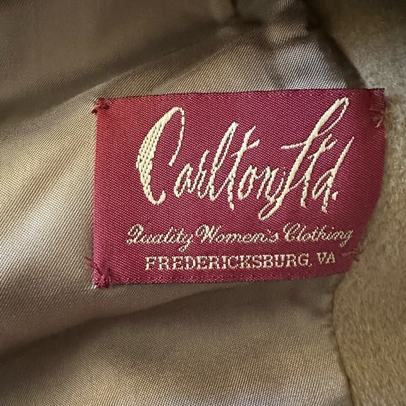 VTG Marisa Nicoli Tan Women's Long Wool Coat Ladies size 8 - Picture 6 of 13